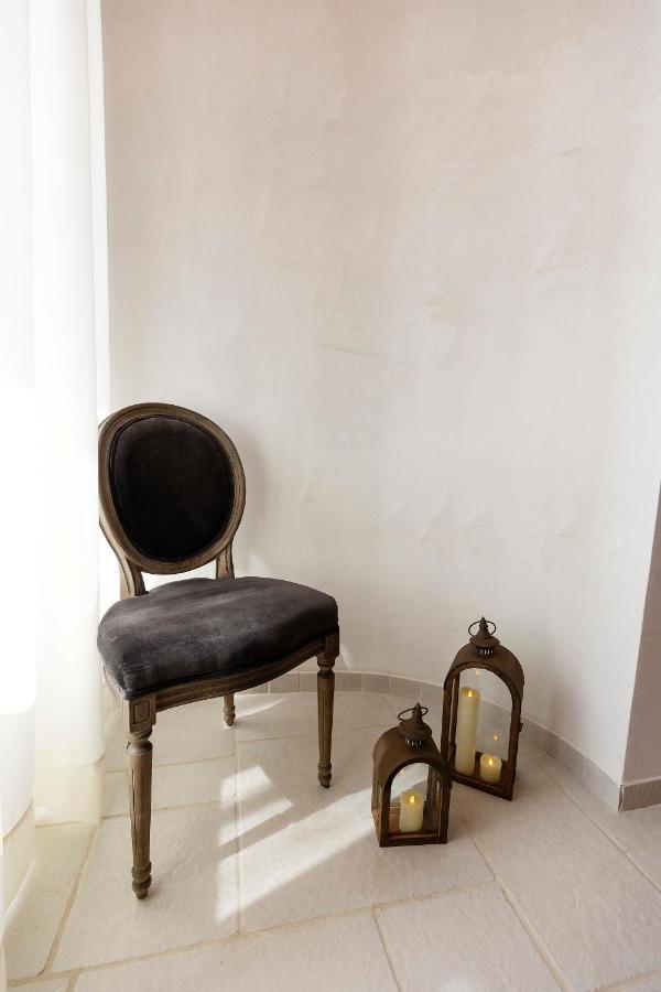 Palazzo Badiale History&Rooms Atella Luaran gambar