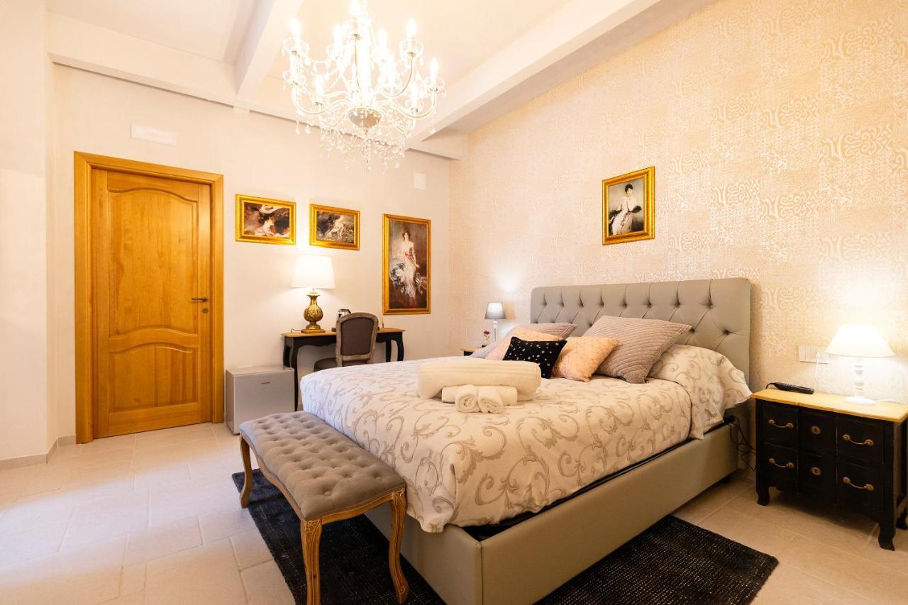 Palazzo Badiale History&Rooms Atella Luaran gambar